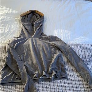 Cropped running shirt